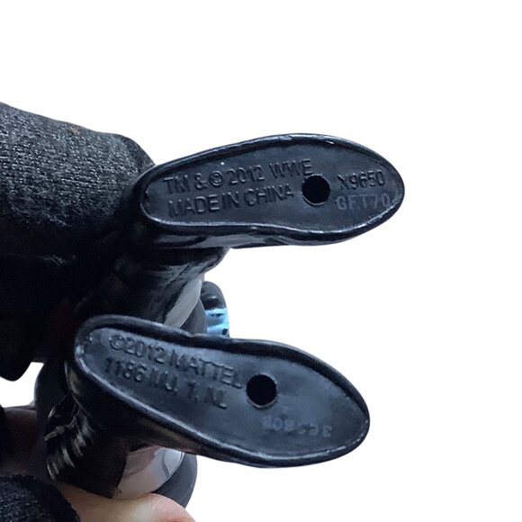 WWE Mattel 2012 AJ Styles Action Figure "The Phenomenal" Wrestling Collectible - Picture 6 of 7